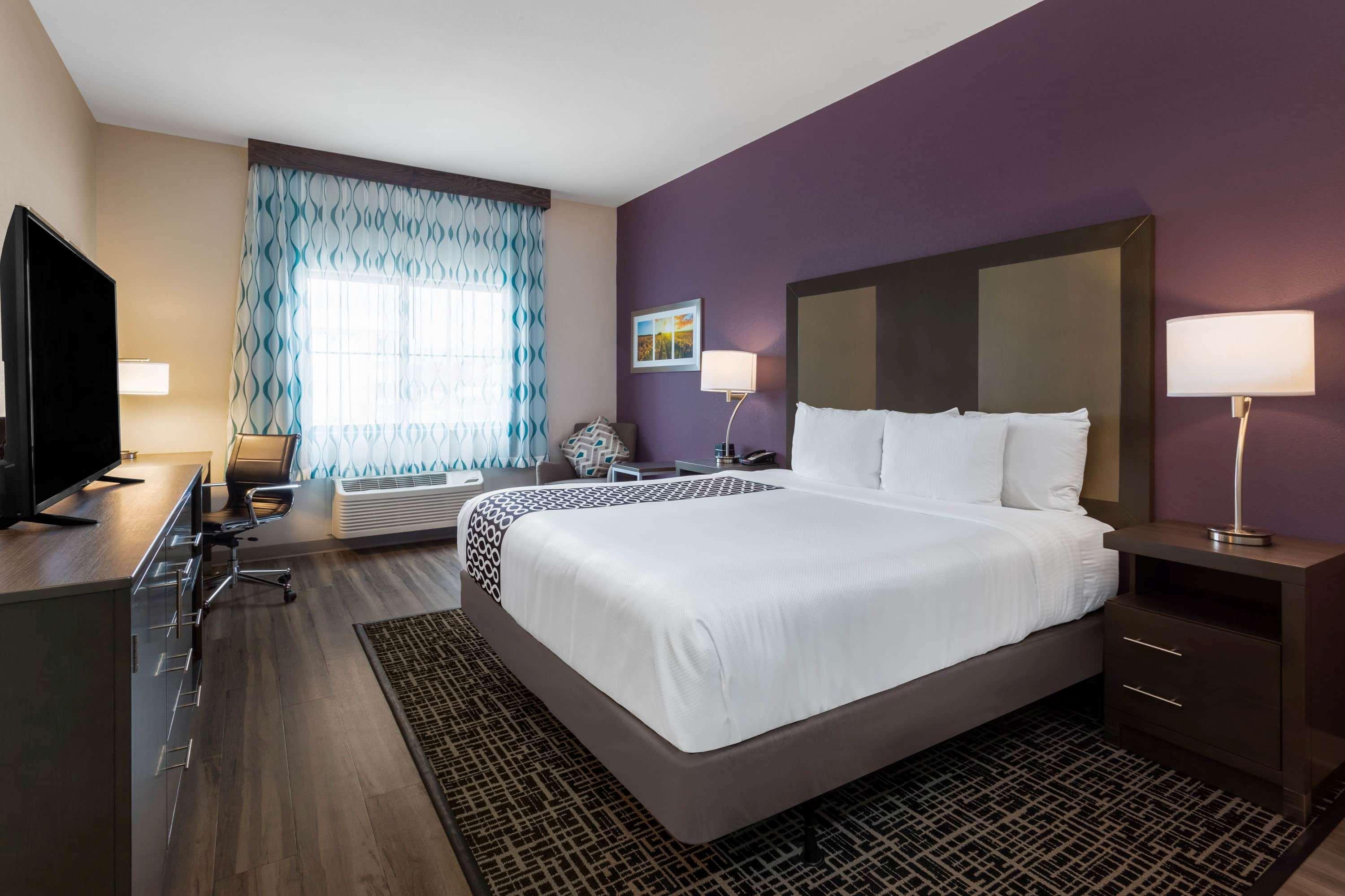 La Quinta By Wyndham Wichita Airport Hotell Eksteriør bilde